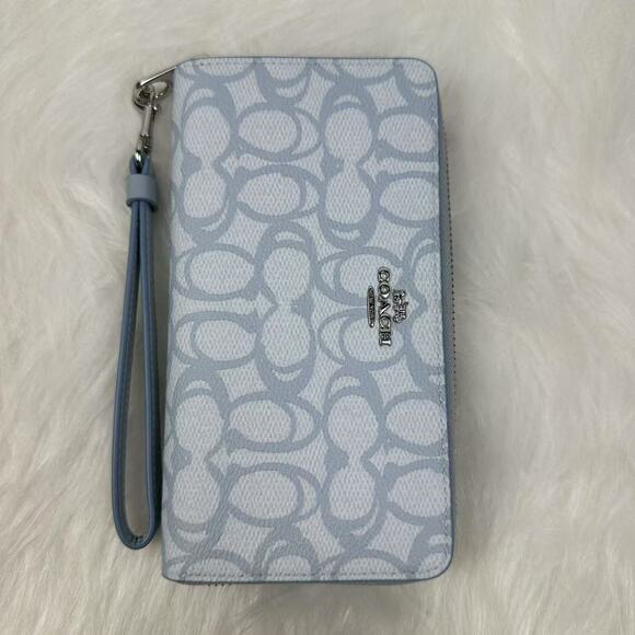 Coach Long Zip Around Wallet In Sketch Signature Canvas In Ice Blue CBO02 NWT - Picture 2 of 6